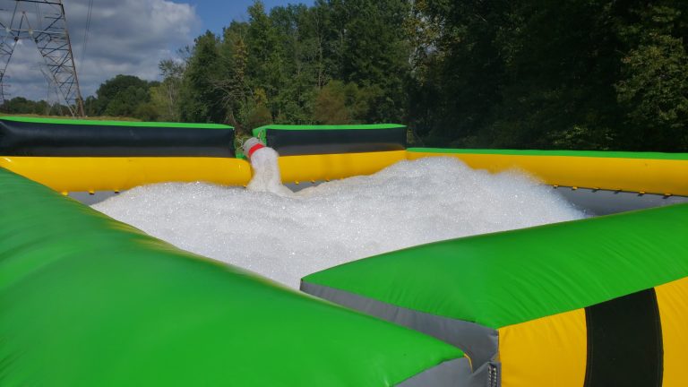 Foam Froggy Foam pit inflatable