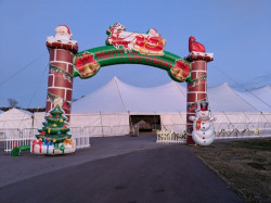 Christmas Arch
